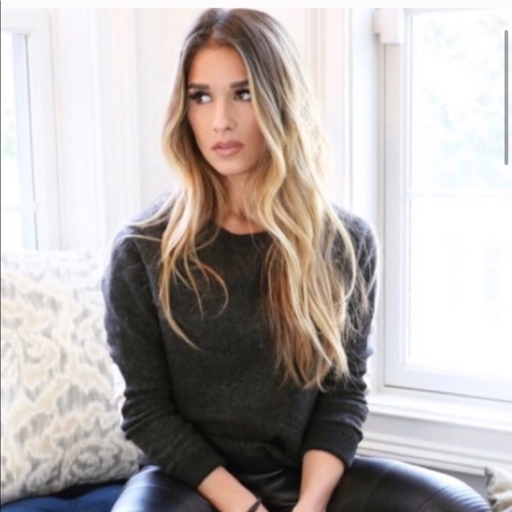 Kittenish Jessie James Decker sold out sweatshirt